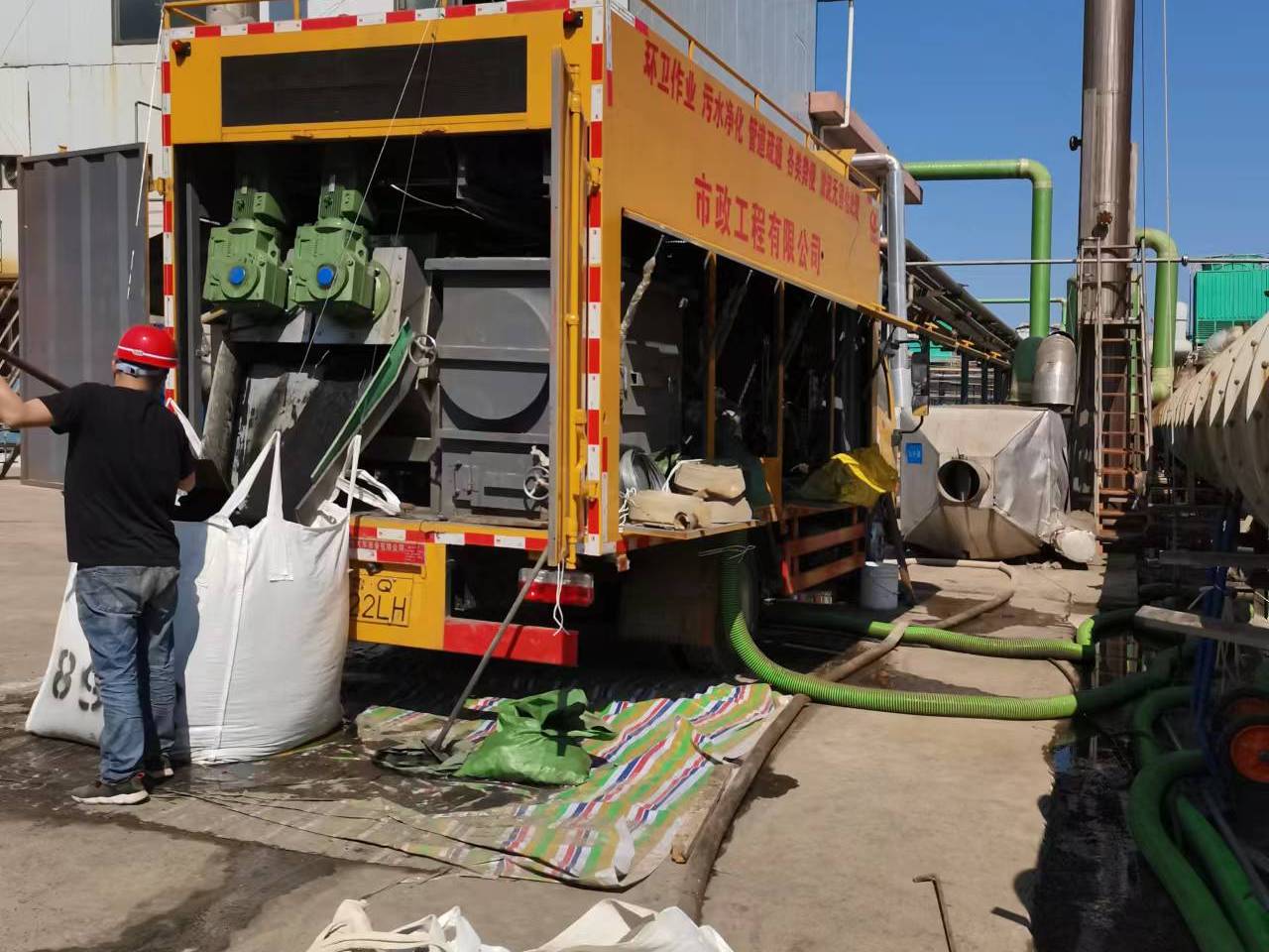 秦皇岛淤泥压干处理